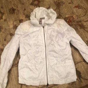 White puffer jkt fitted